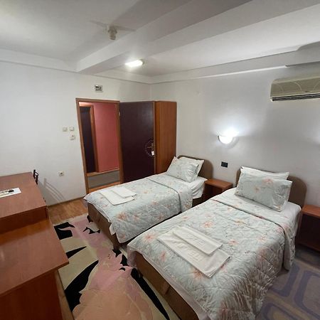 Hotel Square Skopje Exterior foto