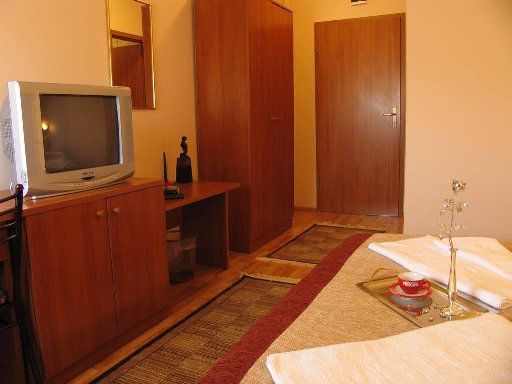 Hotel Square Skopje Exterior foto